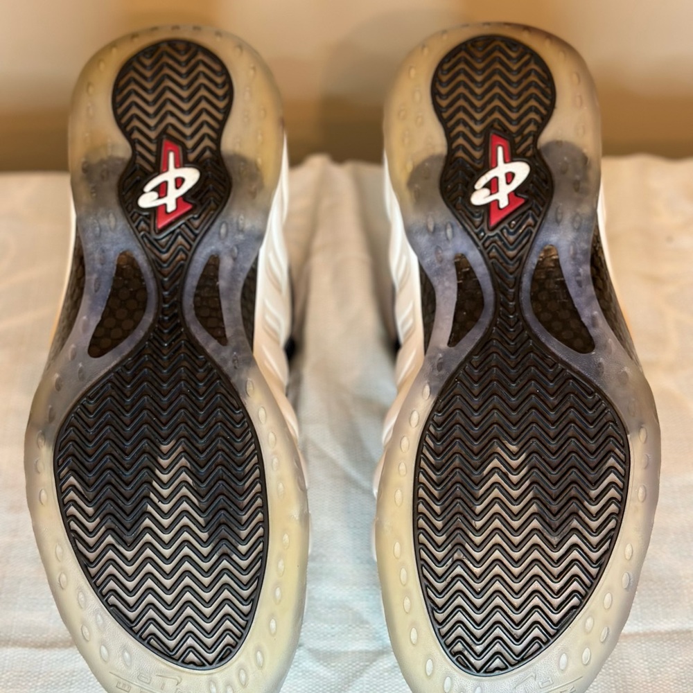 Nike Olympic Foamposite - Picture 5 of 15